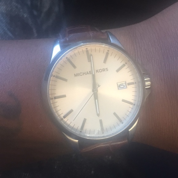 Meet your Posher, Buy - Picture 1 of 1